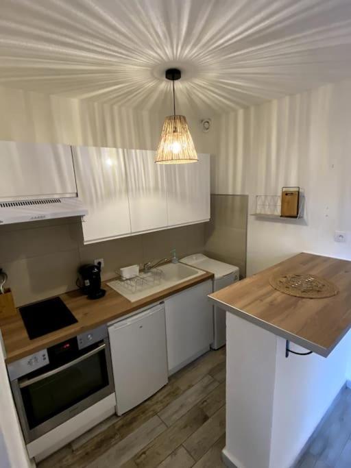 Studio Cabine Avec Jardin Lägenhet Canet-en-Roussillon Exteriör bild